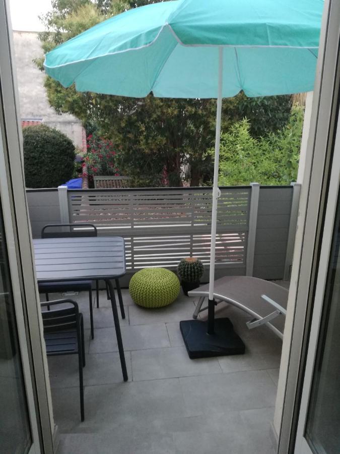 Suite Oisivete Avec Terrasse Vue Sur Patio Et Clim Montpellier Eksteriør bilde